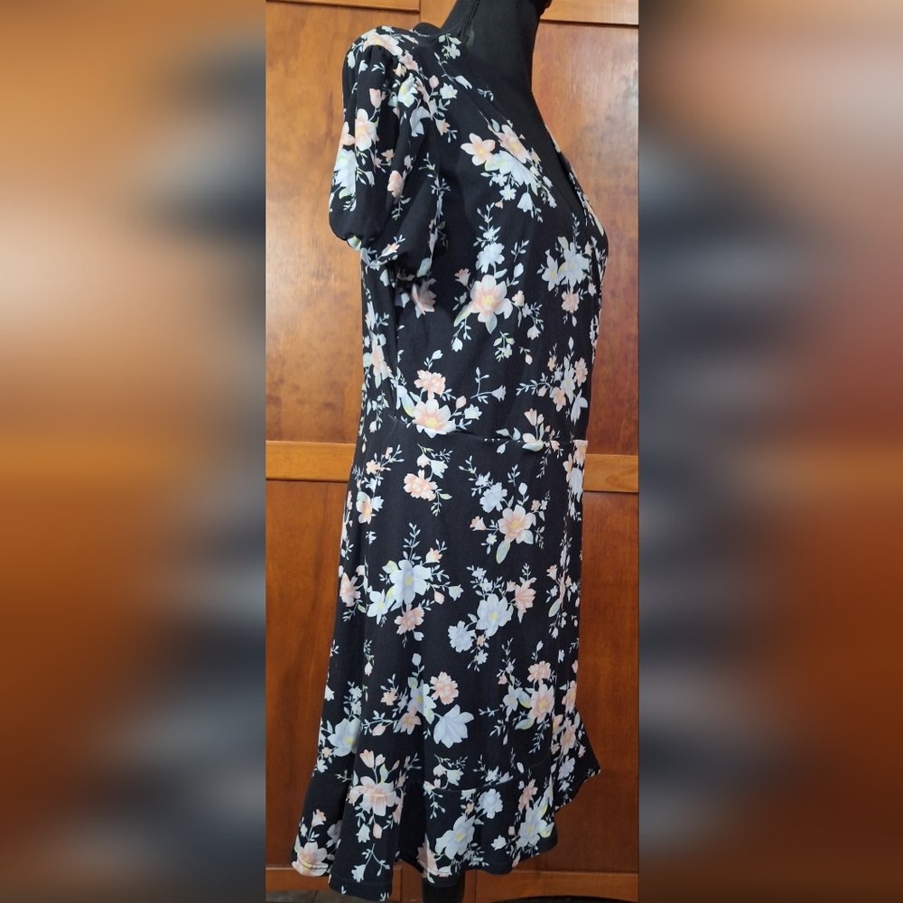 💮NO BOUNDARIES women's floral print midi dress. Size XXL - Picture 2 of 9